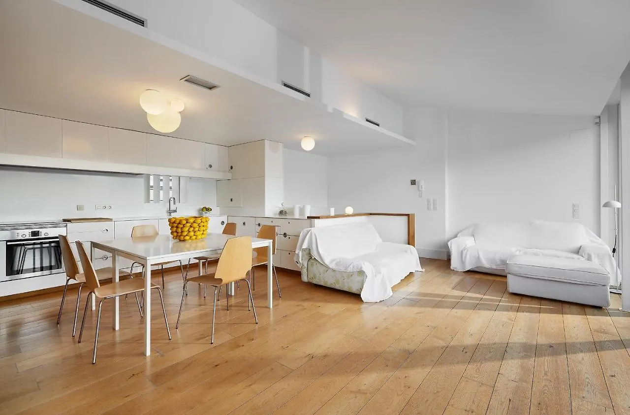 קדאקז Canvas Apartments&Lofts 0*,