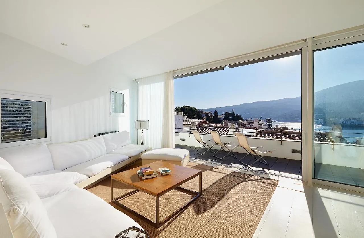 Canvas Apartments&Lofts - Dúplex White Ocean Cadaqués